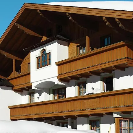 In With Ski Storage * Filzmoos